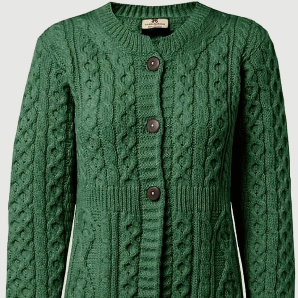 100% Irish Merino Wool A Line Aran Sweater by Carraig Donn, Size SMALL